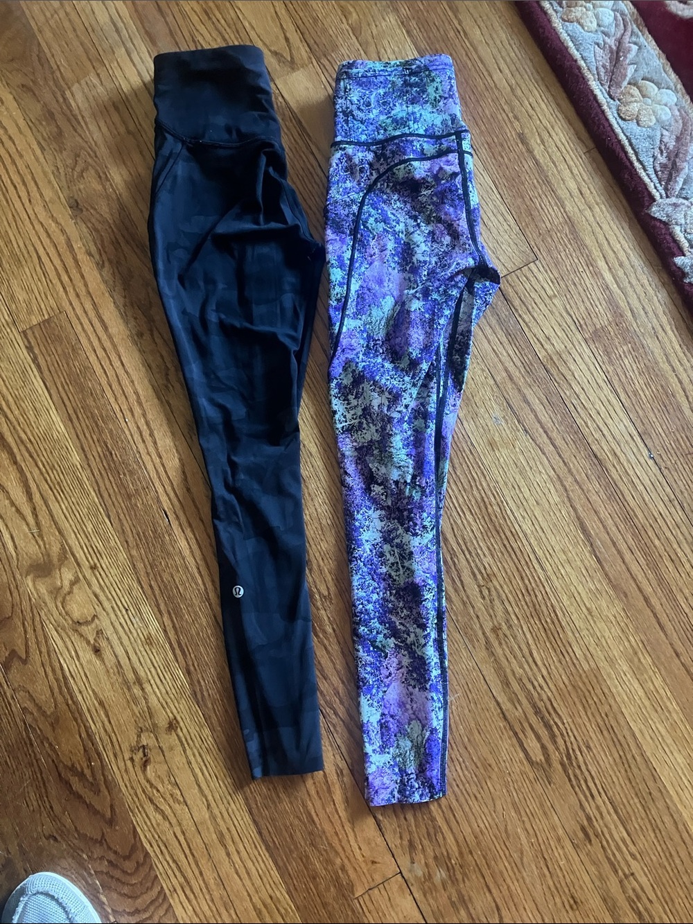 lululemon athletica Black & Purple Printed Side-Pocket Leggings